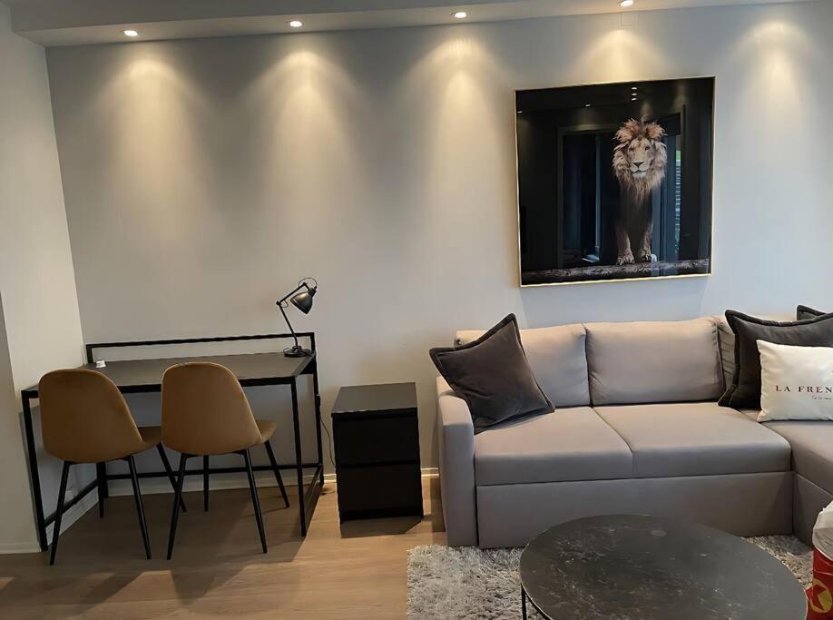 Oceanfront Apartment - Oslo Central - Private Patio 외부 사진