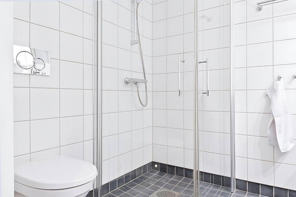 Oceanfront Apartment - Oslo Central - Private Patio 외부 사진